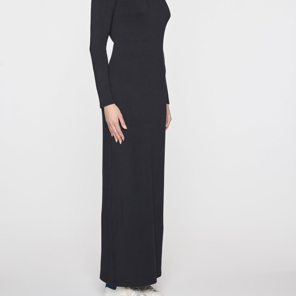 Melrose & Market Black Long Sleeve Maxi Crewneck Dress
